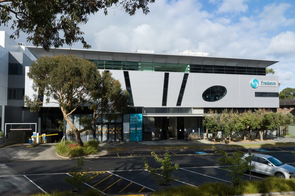 Frankston Private Hospital Cladding Replacement | Bldg Eng