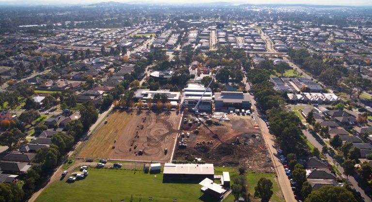 Works progressing at Ivanhoe Grammar School Coonawarra Willam Aquatic Centre